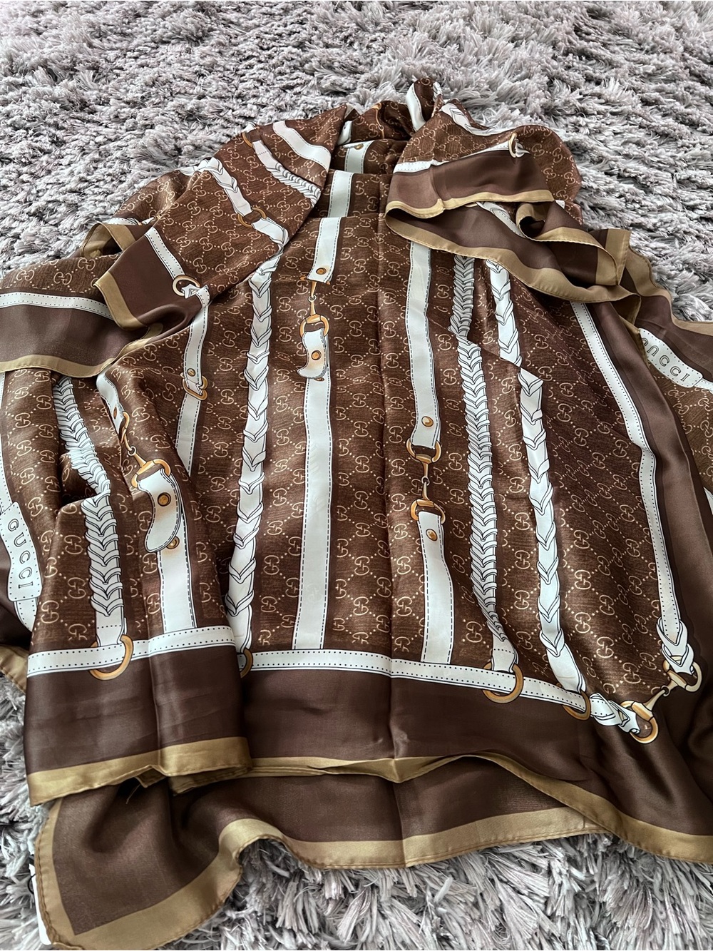 Silk Rectangular Scarf – New - Picture 5 of 8